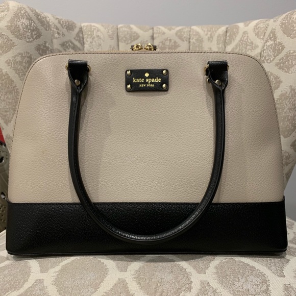 Genuine Kate Spade shoulder bag - Picture 1 of 4